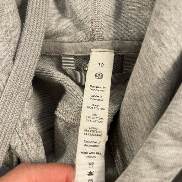 Lululemon sz 10 relaxed fit grey terry fleece hoodie - Picture 2 of 3